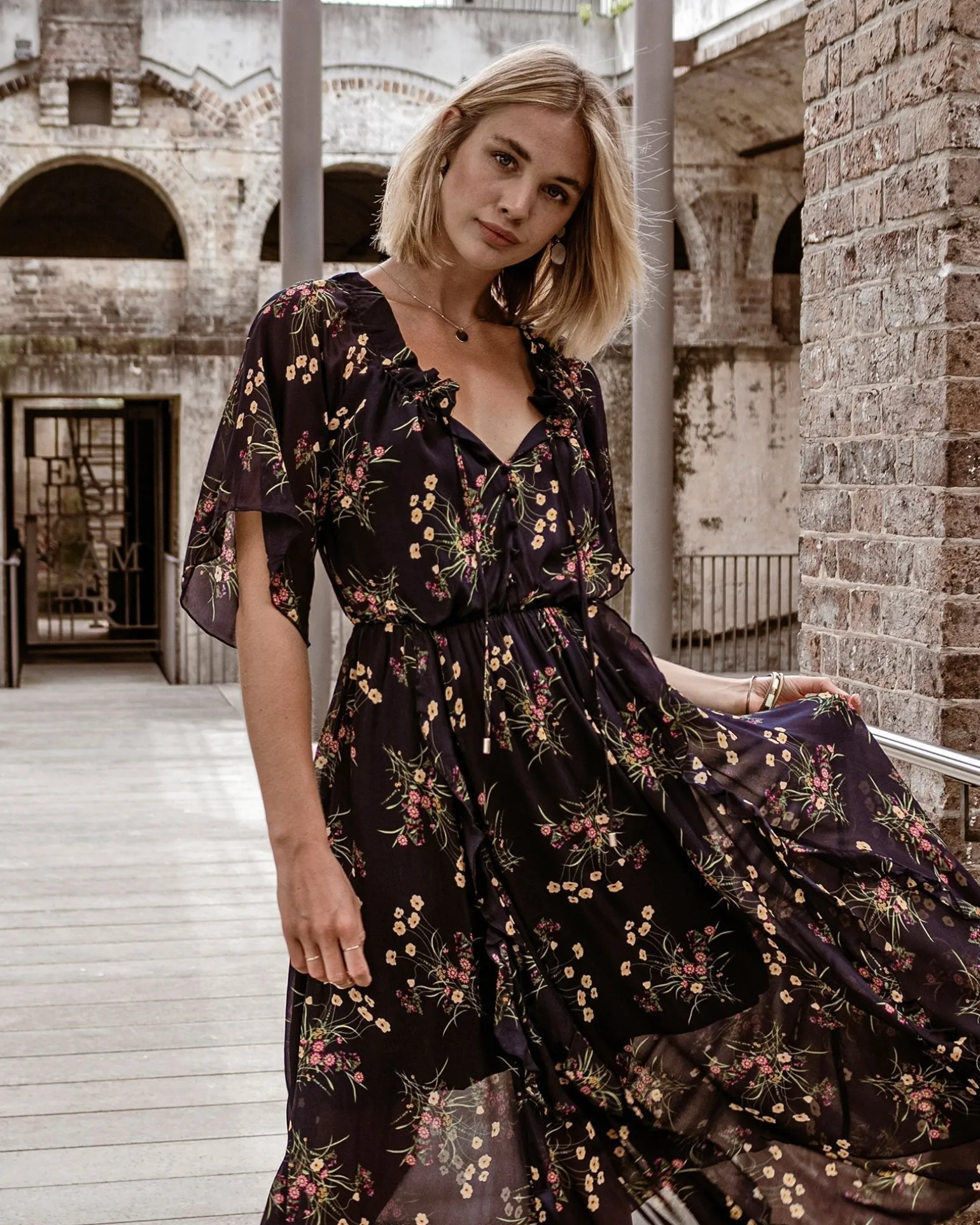 Belle & Bloom Maxi Dresses | Maxi Dresses>Amour Amour Ruffled Midi Dress -