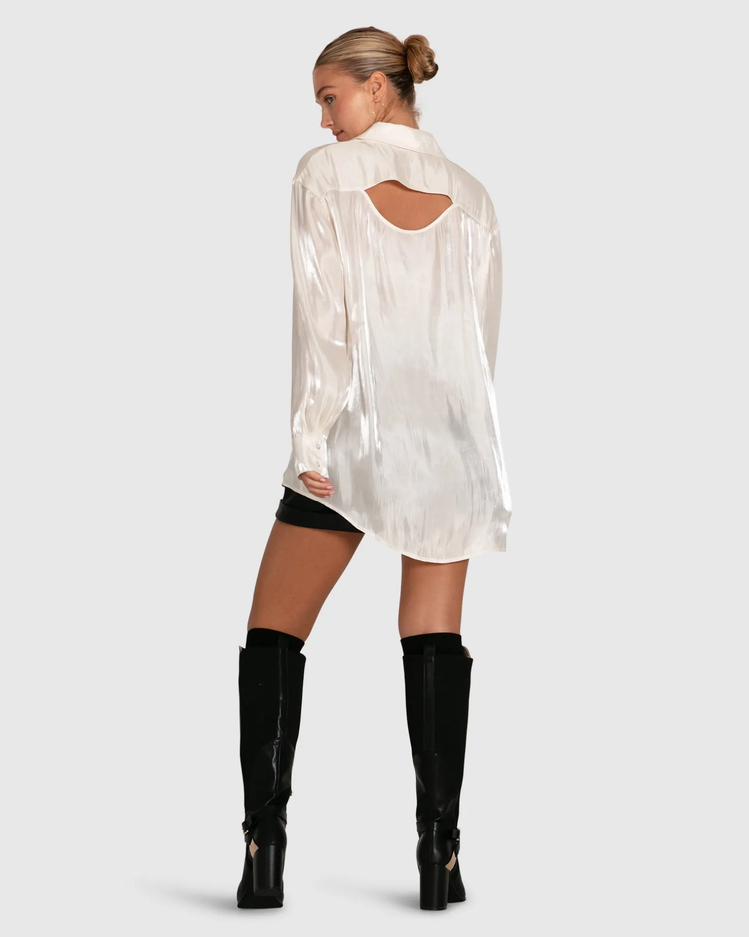 Belle & Bloom Shirts & Blouses>Back To You Irredescent Shirt -