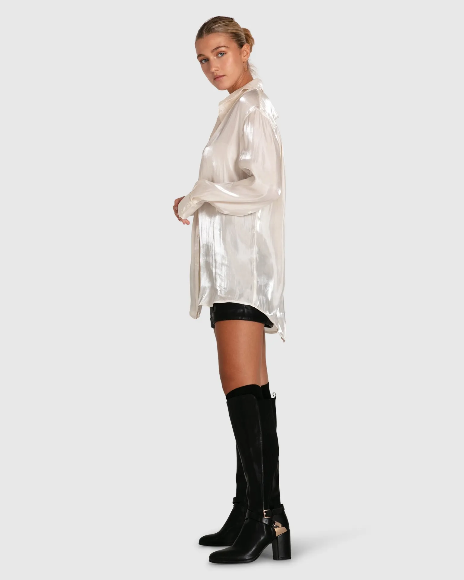 Belle & Bloom Shirts & Blouses>Back To You Irredescent Shirt -
