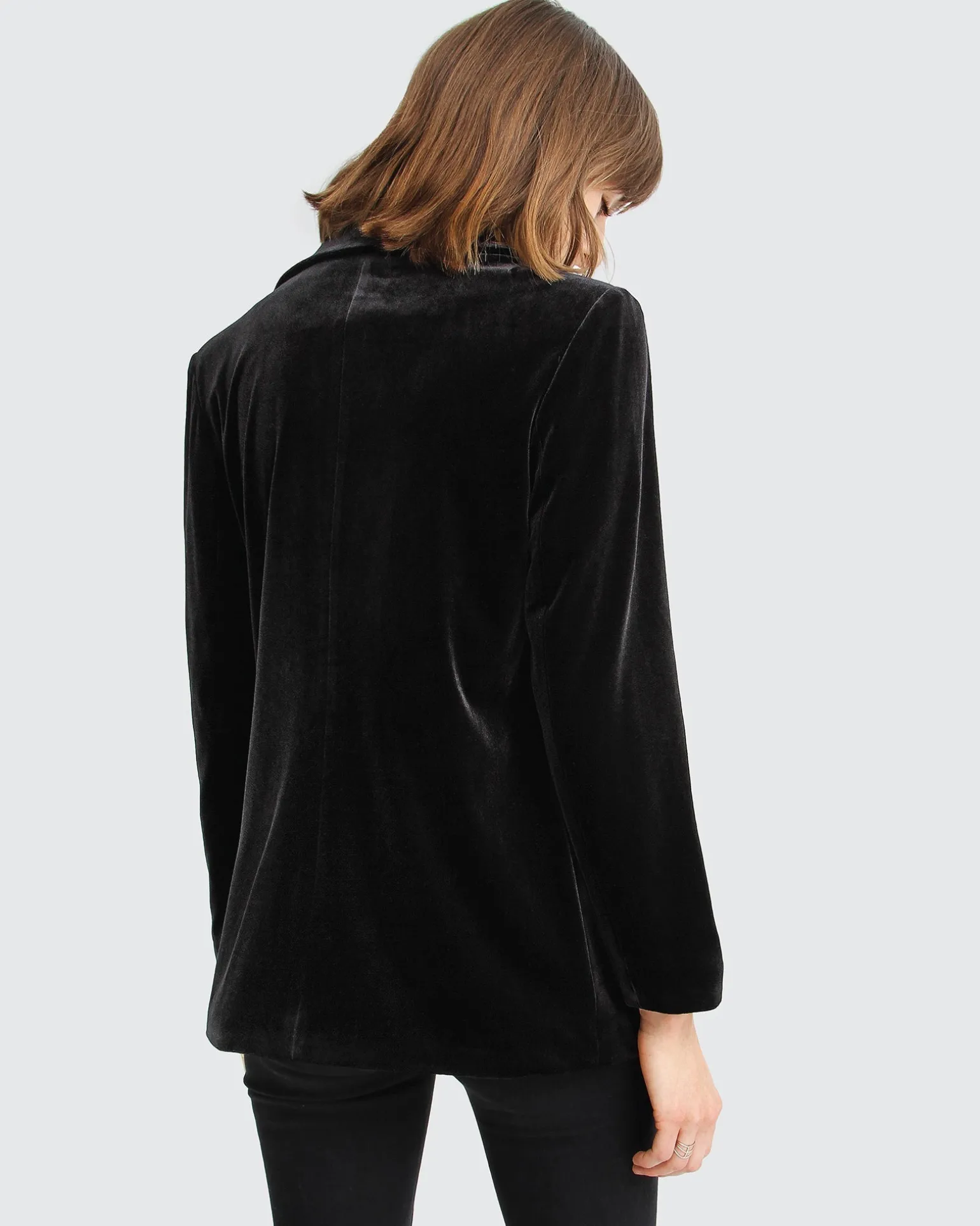 Belle & Bloom Blazers | Suits & Blazers>Eternity Velvet Blazer -