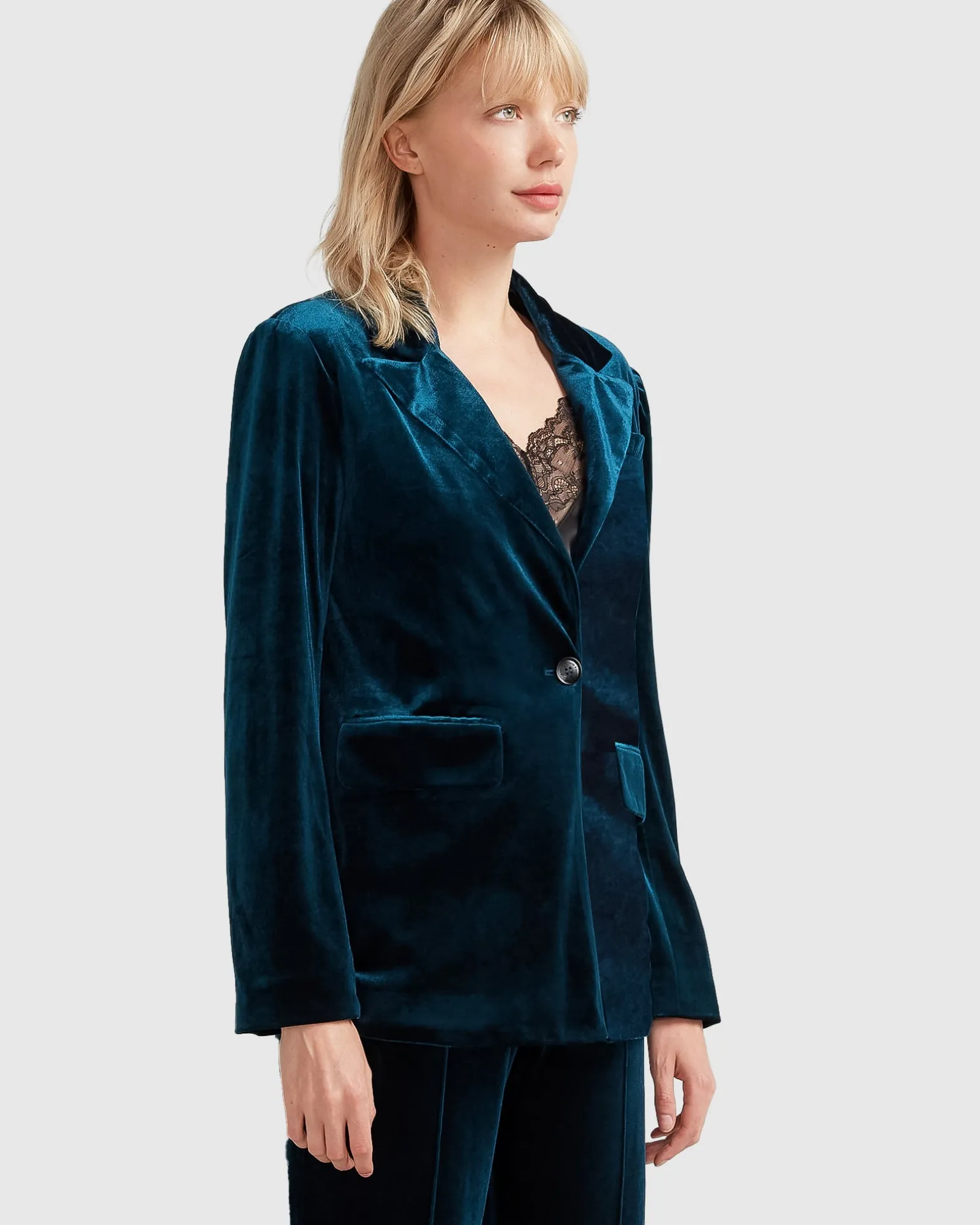 Belle & Bloom Blazers | Suits & Blazers>Eternity Velvet Blazer - Dark Teal