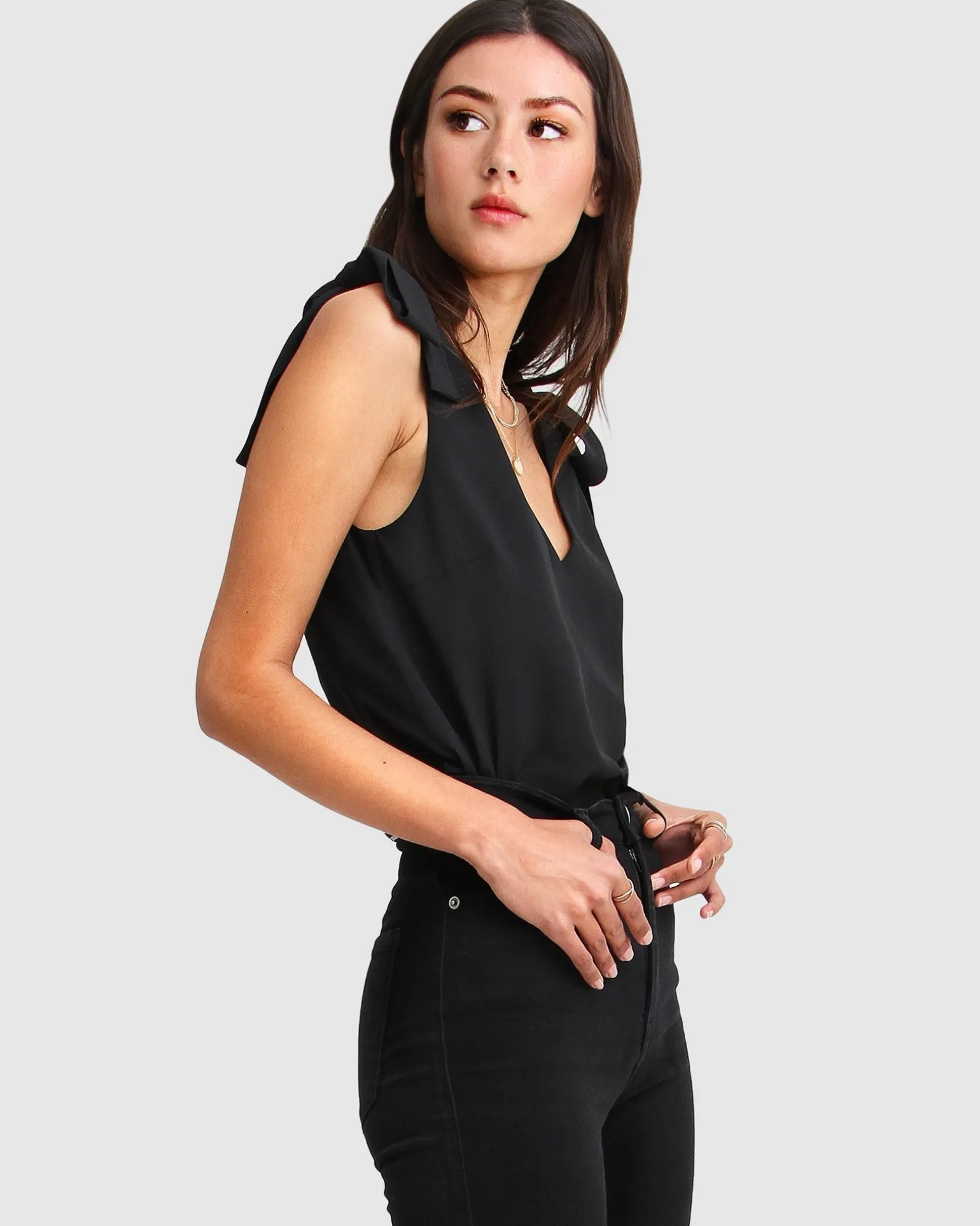 Belle & Bloom Shirts & Blouses>Feel For You V-Neck Top - Black