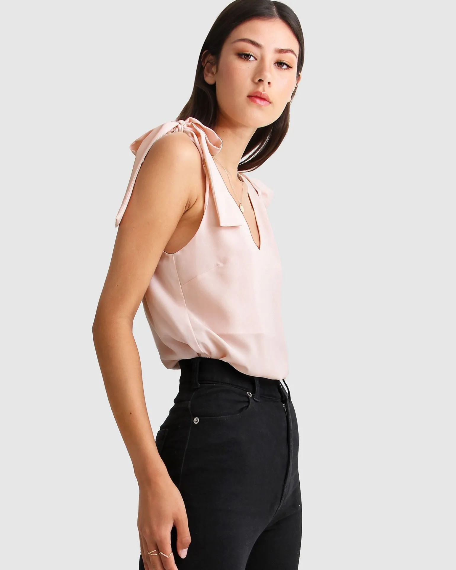 Belle & Bloom Shirts & Blouses>Feel For You V-Neck Top - Blush