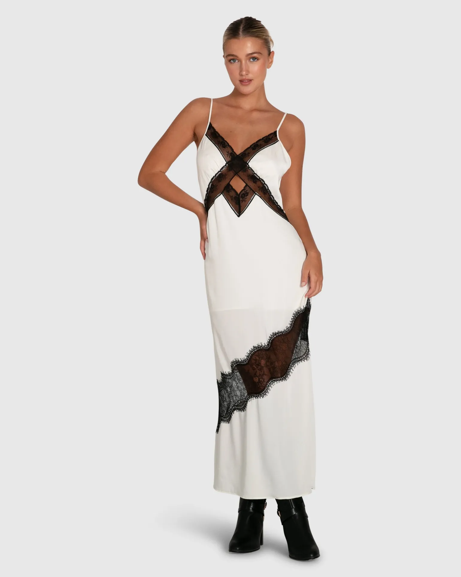 Belle & Bloom Midi Dresses | Midi Dresses>Heavenly Bodies Lace Slip Dress -