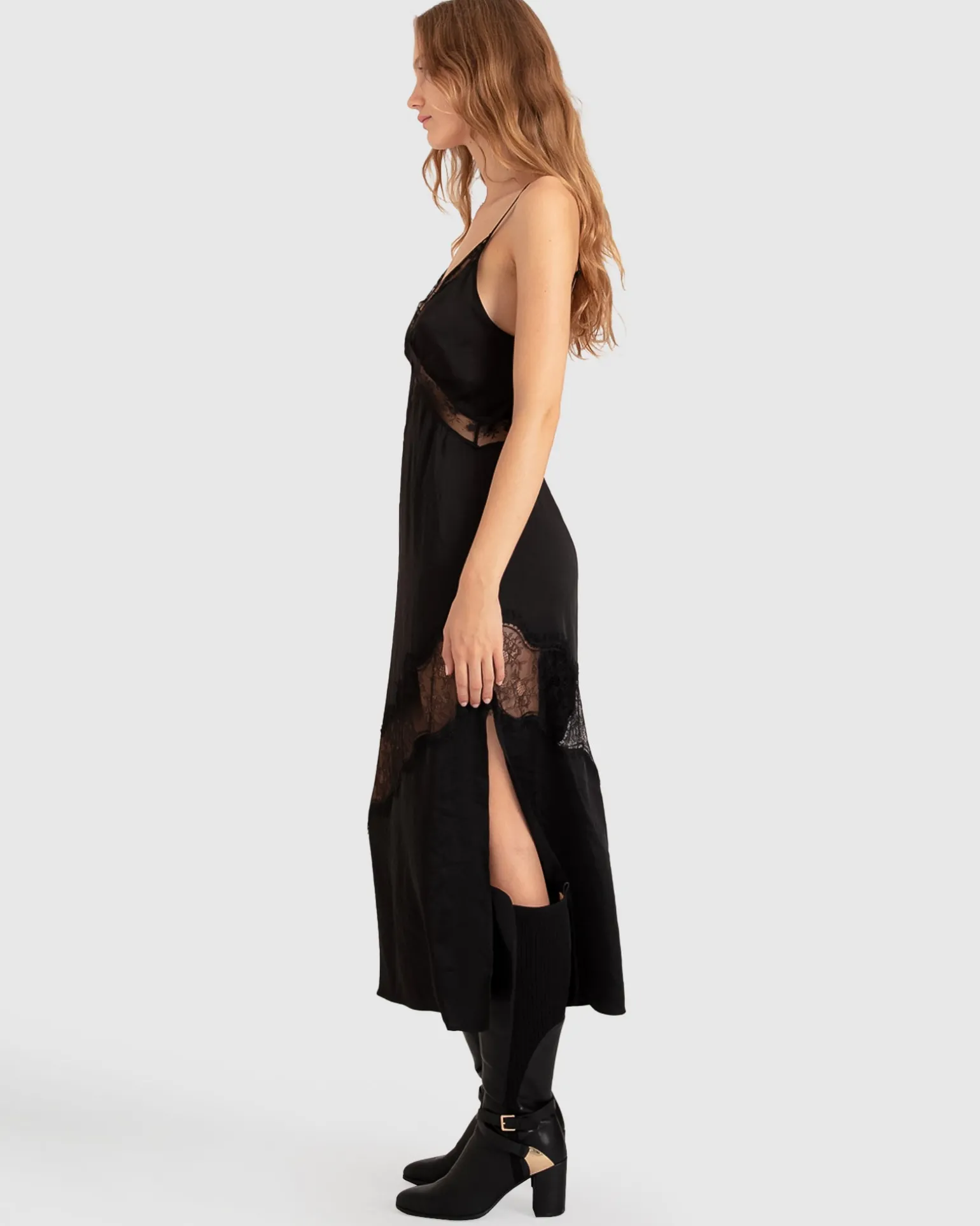 Belle & Bloom Midi Dresses | Midi Dresses>Heavenly Bodies Lace Slip Dress -