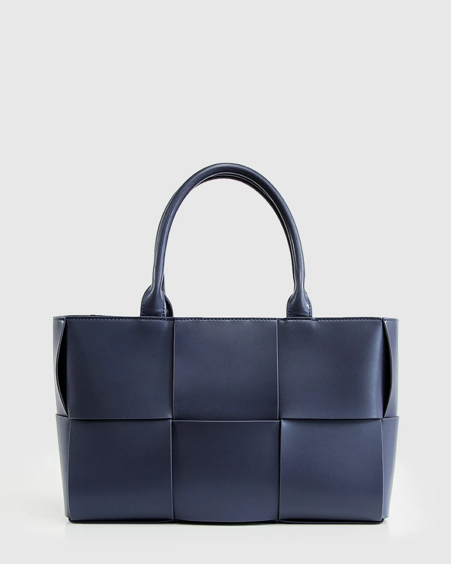 Belle & Bloom Handbags>Long Way Home Woven Tote -