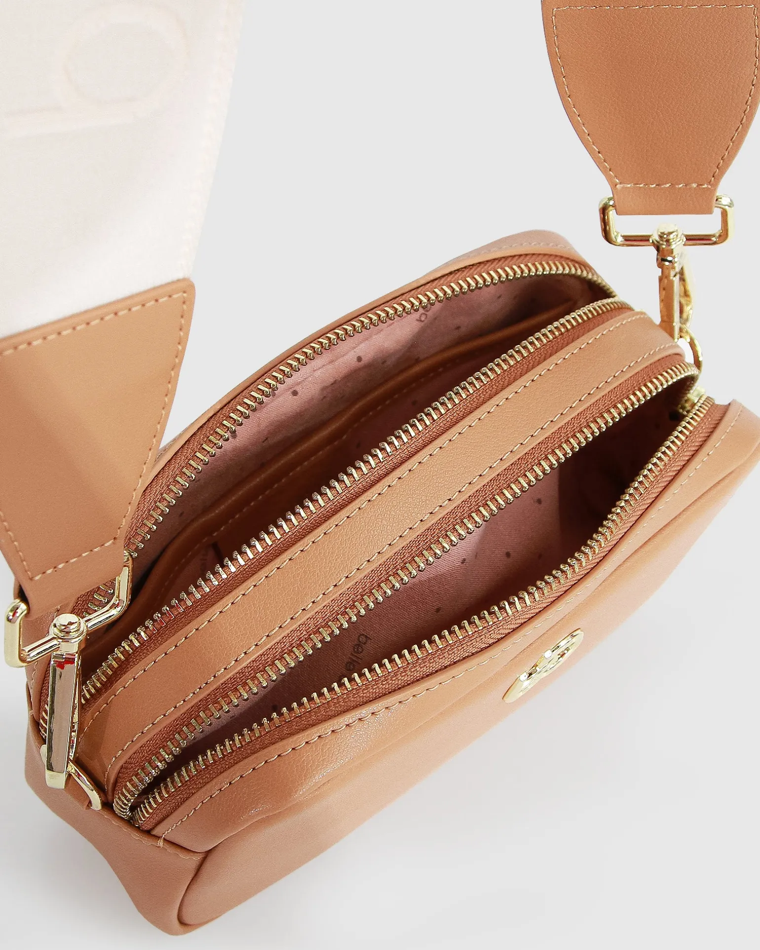Belle & Bloom Cross-body Bags | Handbags>Made You Look Camera Bag -