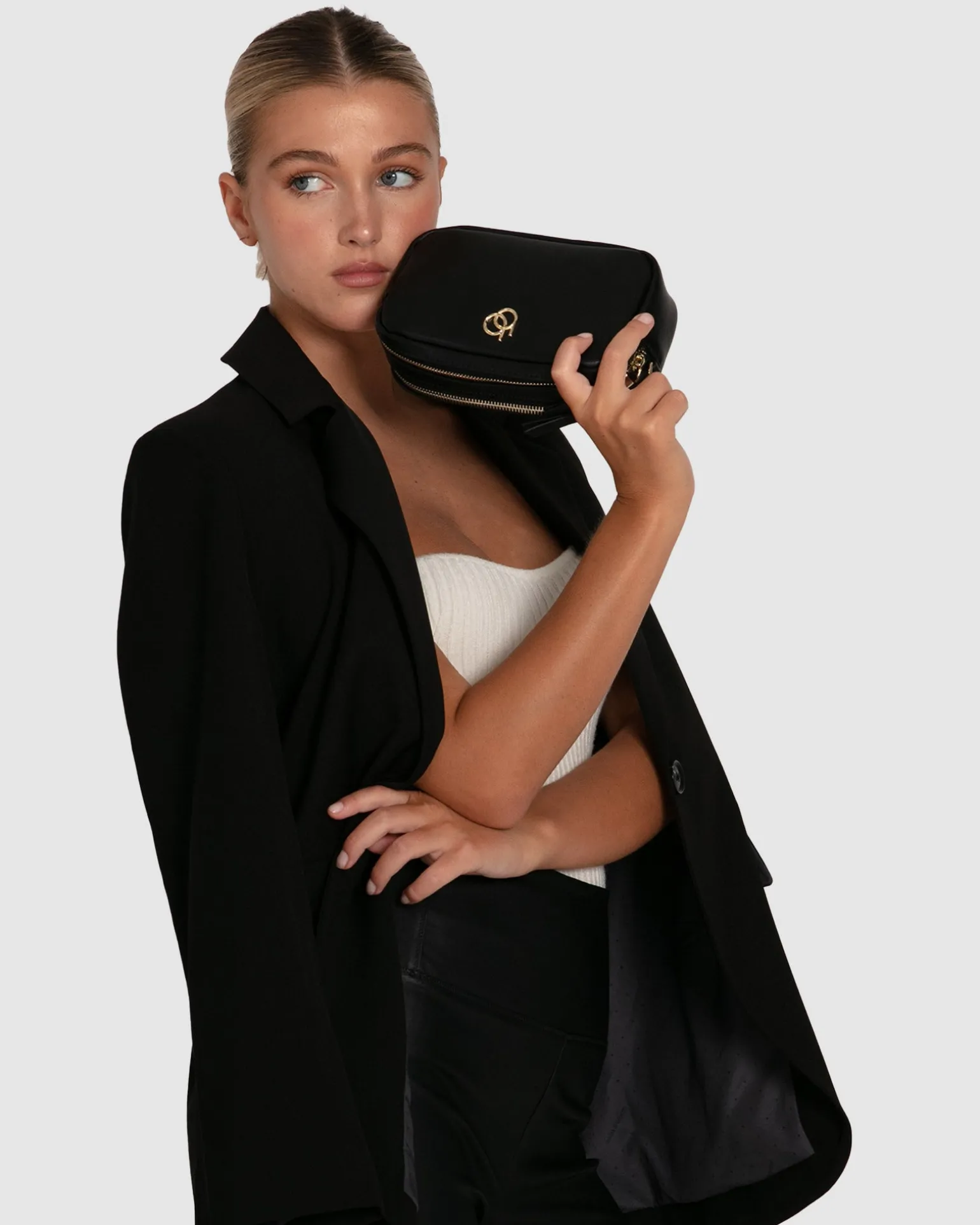 Belle & Bloom Handbags | Cross-body Bags>Made You Look Camera Bag -