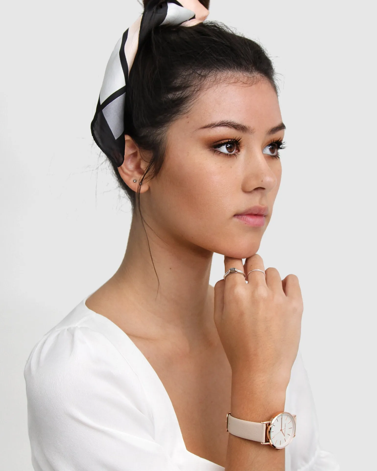 Belle & Bloom Scarves>New Yorker Fashion Scarf -