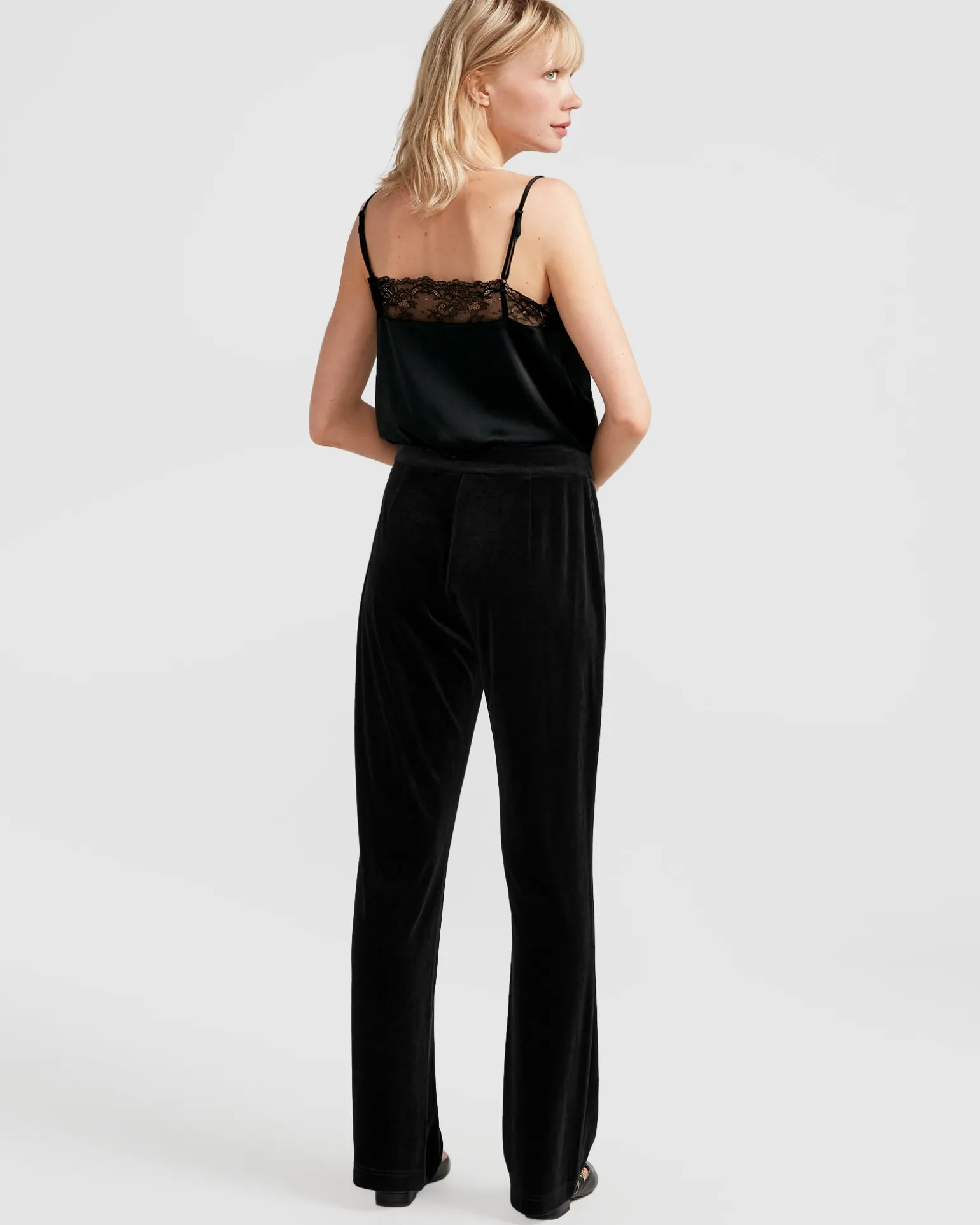 Belle & Bloom Pants>Reverie Velvet Pant -
