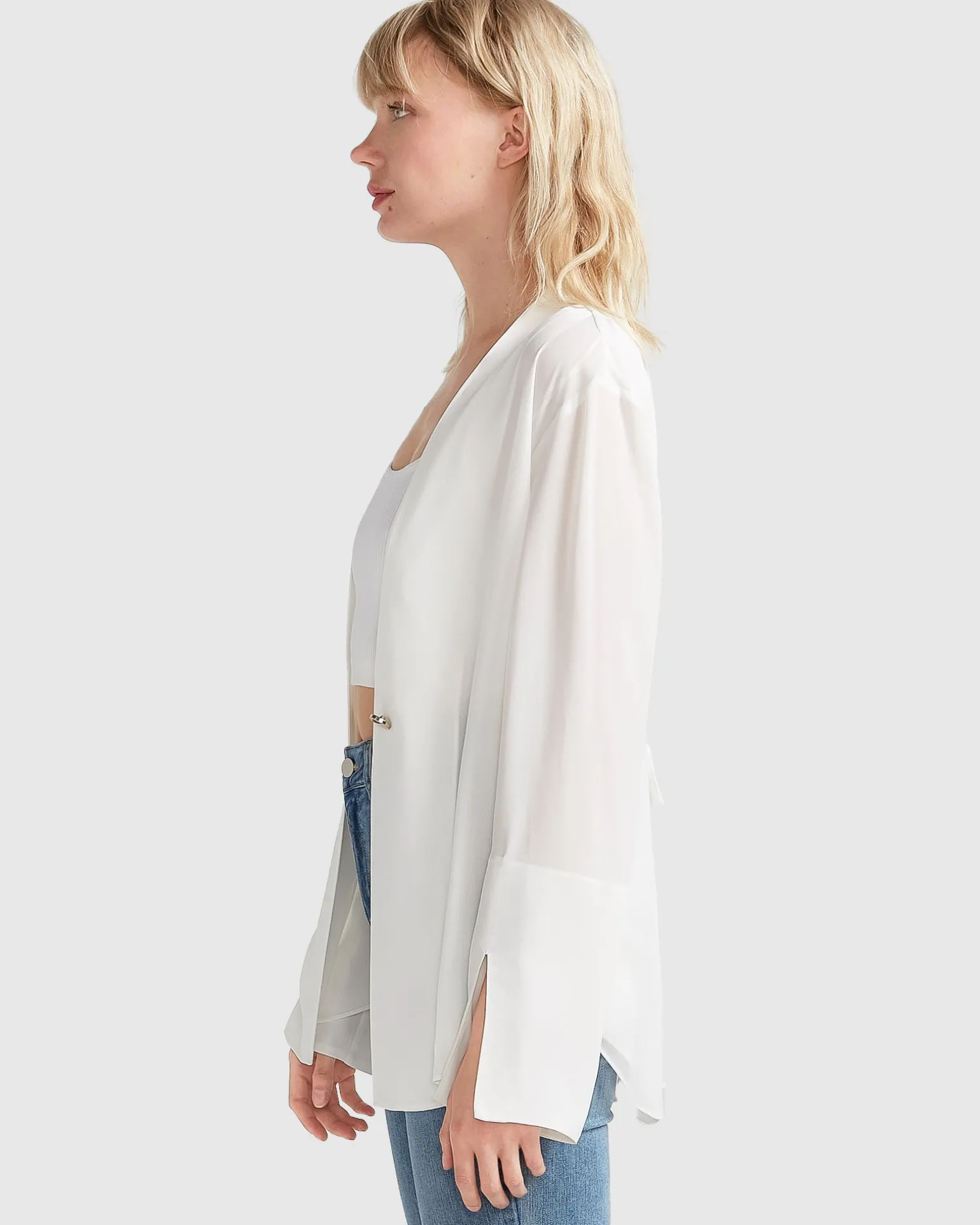 Belle & Bloom Blazers | Suits & Blazers>Sheer Genius Lightweight Blazer -
